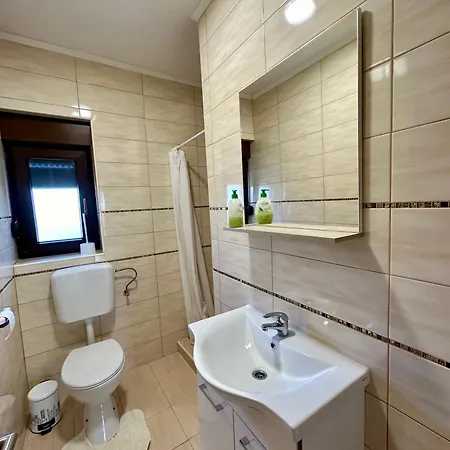 Coastal Family Escape In Turanj, Croatia Turanj