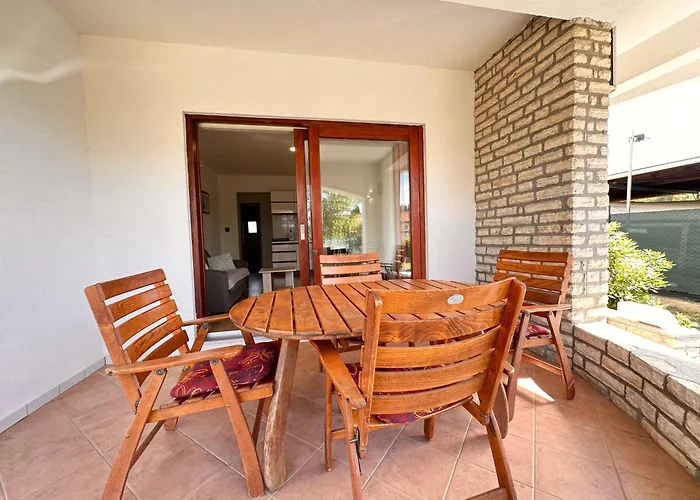 Coastal Family Escape In Turanj, Croatia Apartment Turanj