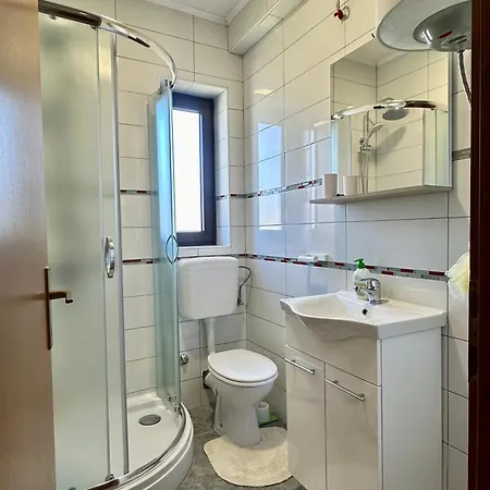 Apartment Coastal Family Escape In Turanj, Croatia *