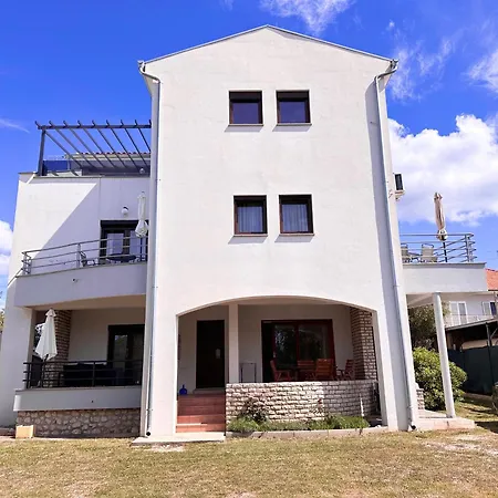 Apartment Coastal Family Escape In Turanj, Croatia