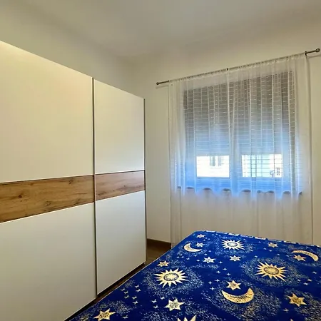 Coastal Family Escape In Turanj, Croatia * Turanj