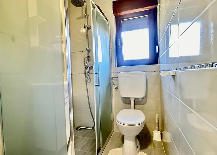 Coastal Family Escape In Turanj, Croatia * Turanj