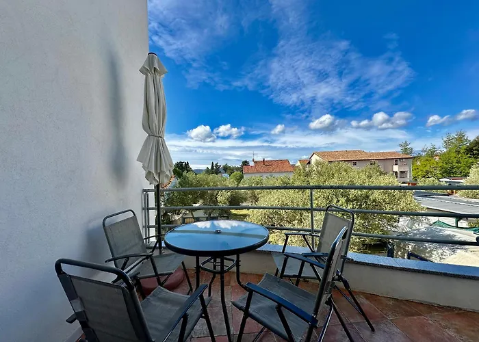Coastal Family Escape In Turanj, Croatia * Turanj